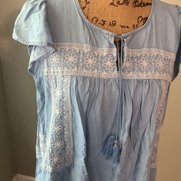 Old Navy size Large Chambray Embroidered Dress - Picture 4 of 11